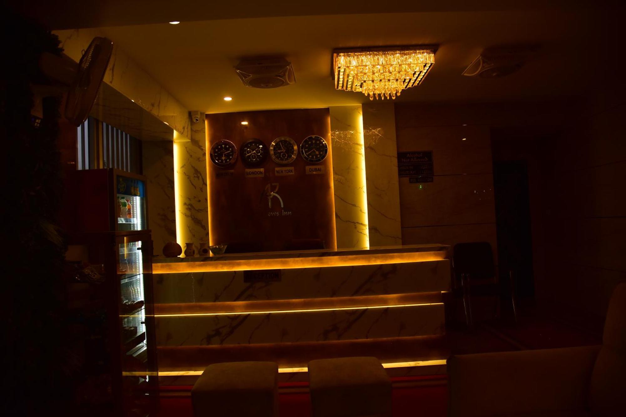 Meadows Inn Mysore Buitenkant foto