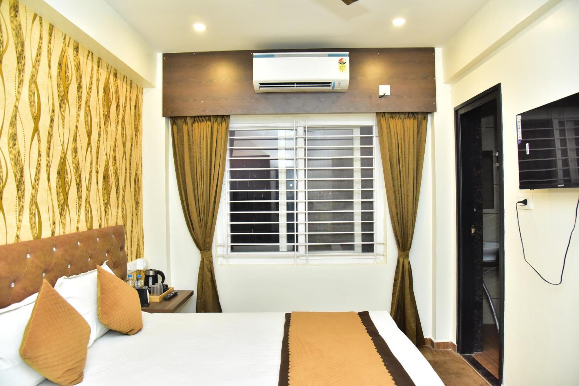 Meadows Inn Mysore Buitenkant foto