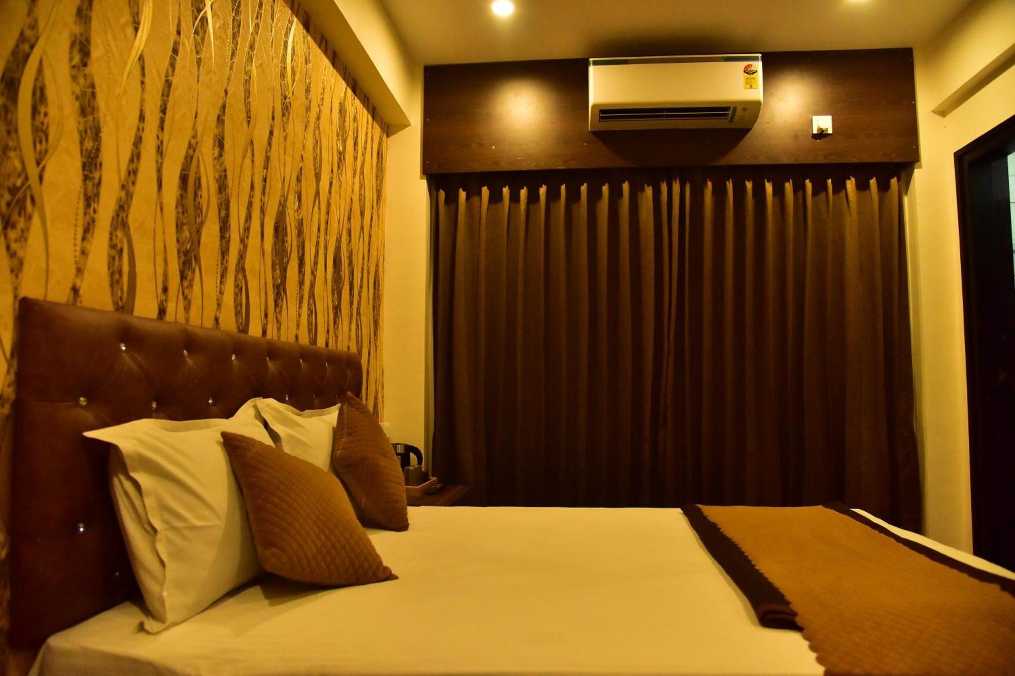 Meadows Inn Mysore Buitenkant foto